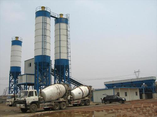 How Long Does The Main Unit Of The Concrete Mixing Plant Equipment Need To Be Cleaned?